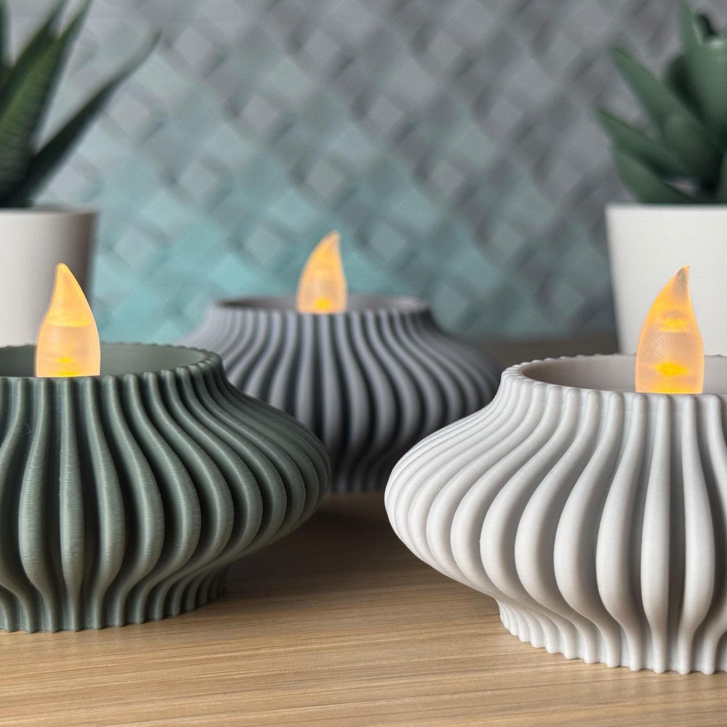 Ribbed Tealight Candle Holder Set